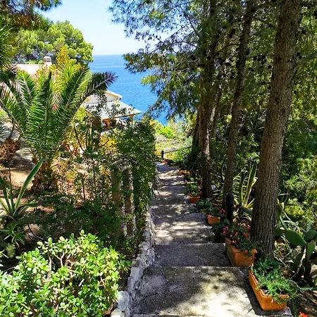 Nsm Carlotta E Guarda Che Mare Con Vista Panoramica Villa