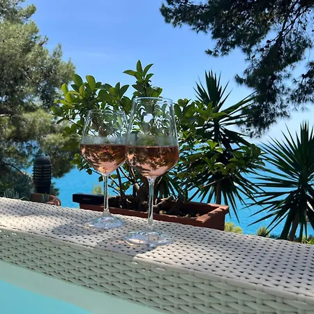 Nsm Carlotta & Guarda Che Mare Con Piscine Vista Mare * Pugnochiuso