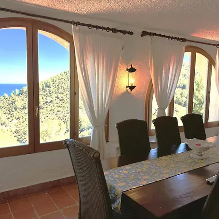 Nsm Carlotta & Guarda Che Mare Con Piscine Vista Mare Villa
