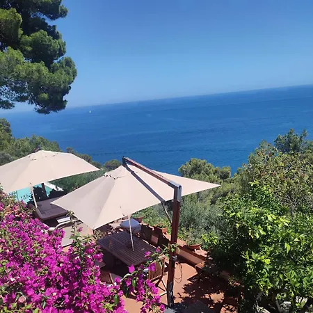 Nsm Carlotta E Guarda Che Mare Con Vista Panoramica Villa